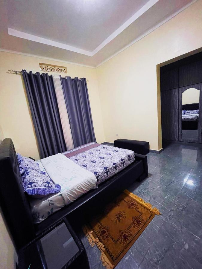 Zeo Airbnb - Cheap Apartment In Kigali Eksteriør billede